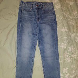 AMERICAN EAGLE AE SKINNY JEANS- brand new